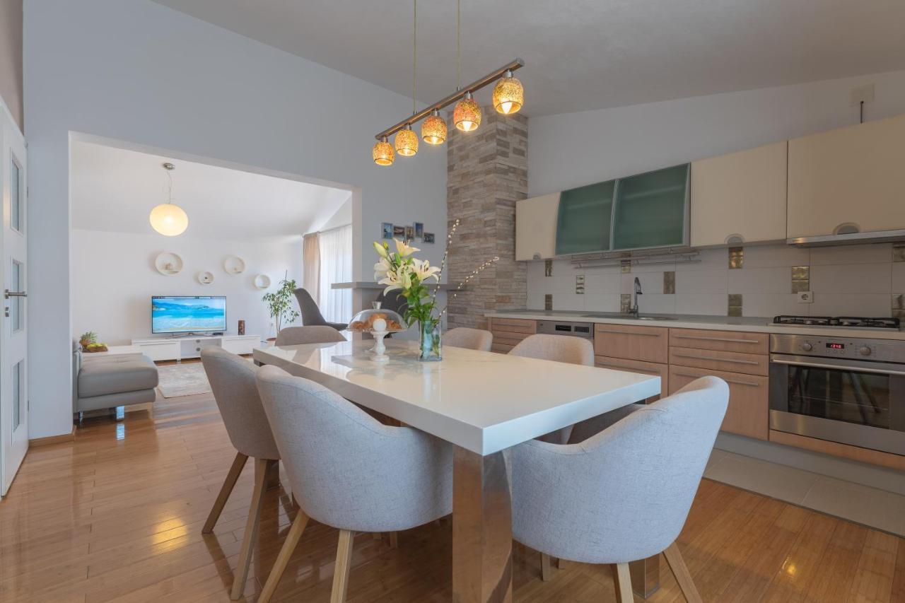 Apartments Idassa Задар Экстерьер фото